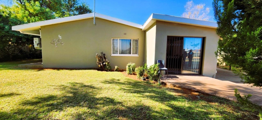 3 Bedroom Property for Sale in Blydeville North West